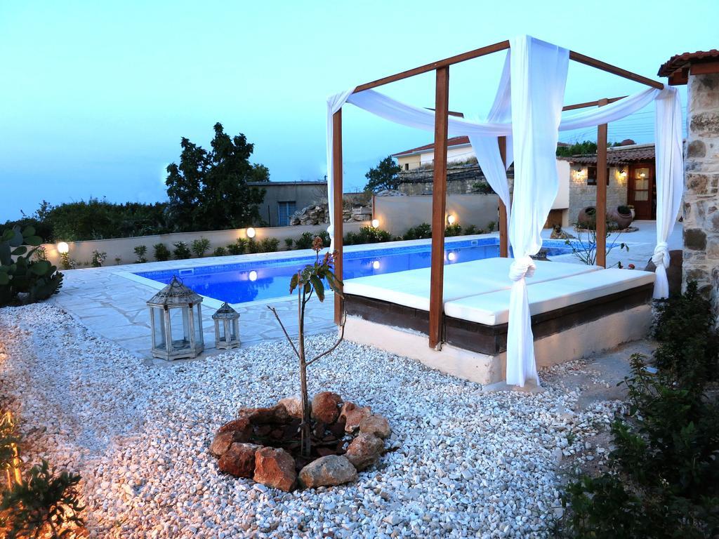 폴리스 Simona Stone House 빌라 객실 사진